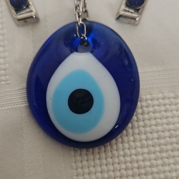 Hanging Horseshoe Medium Royal Blue/ Silver - Picture 4 of 16